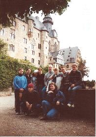 Unsere Siegenfahrer vor dem Siegener Schloss