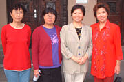 Die vier begleitenden Lehrerinnen der Pekinger Partnerschule